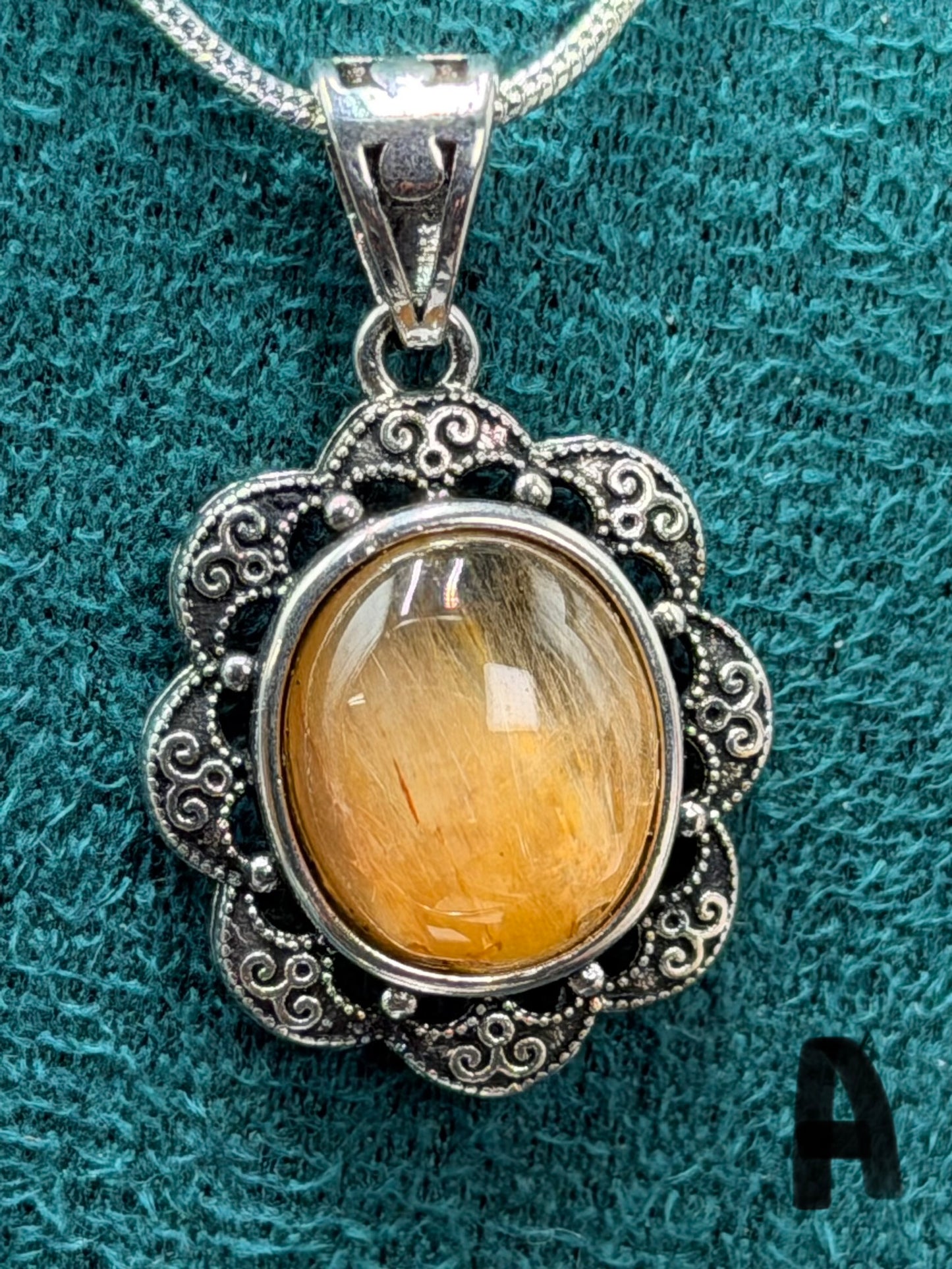 Rabbit Hair Quartz Pendant Necklace