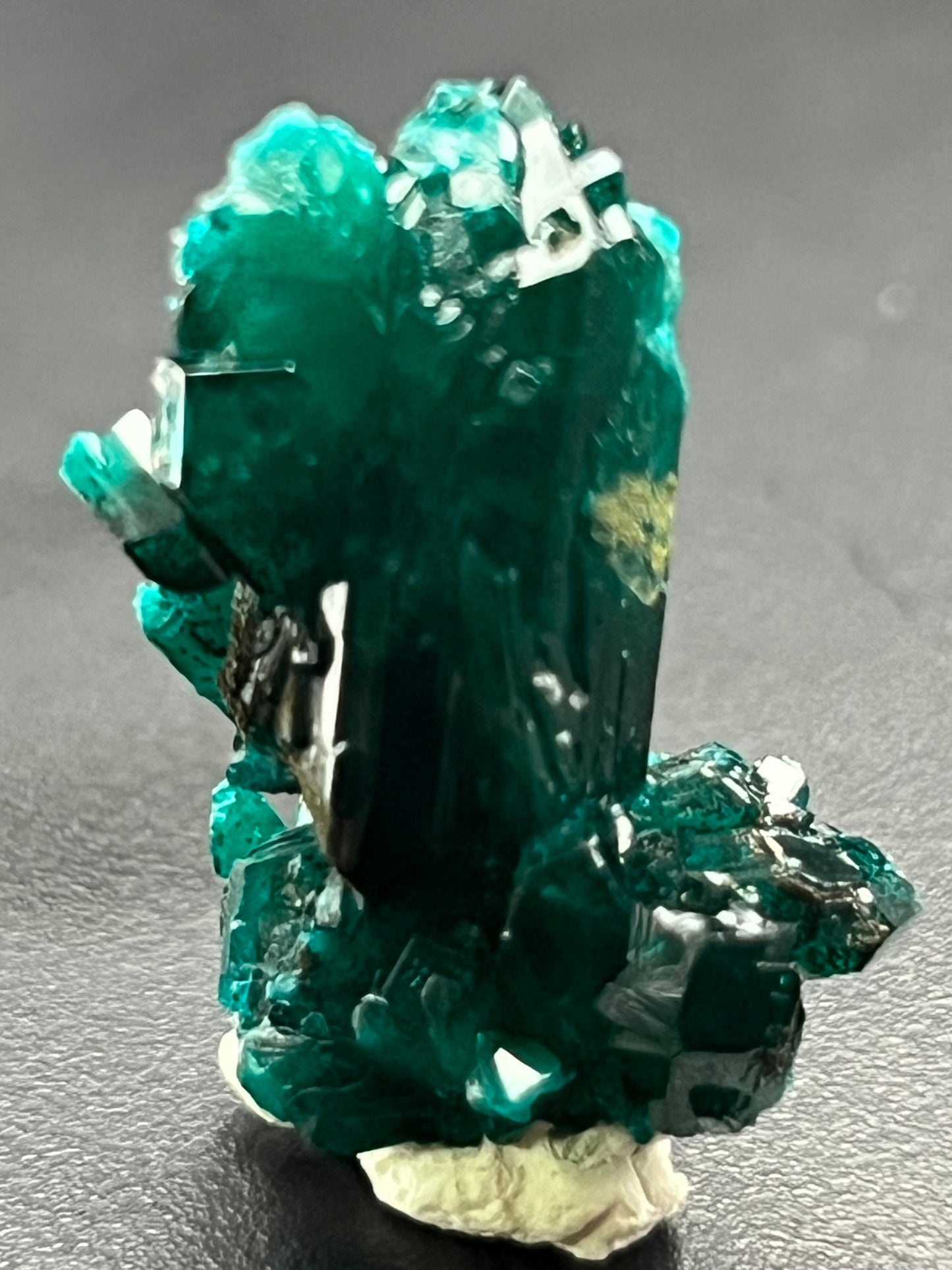 Dioptase (Gem in Perky Box)