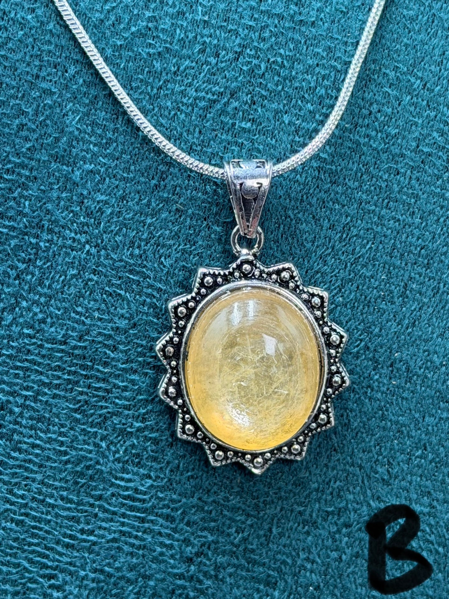 Golden Mica Pendant Necklace