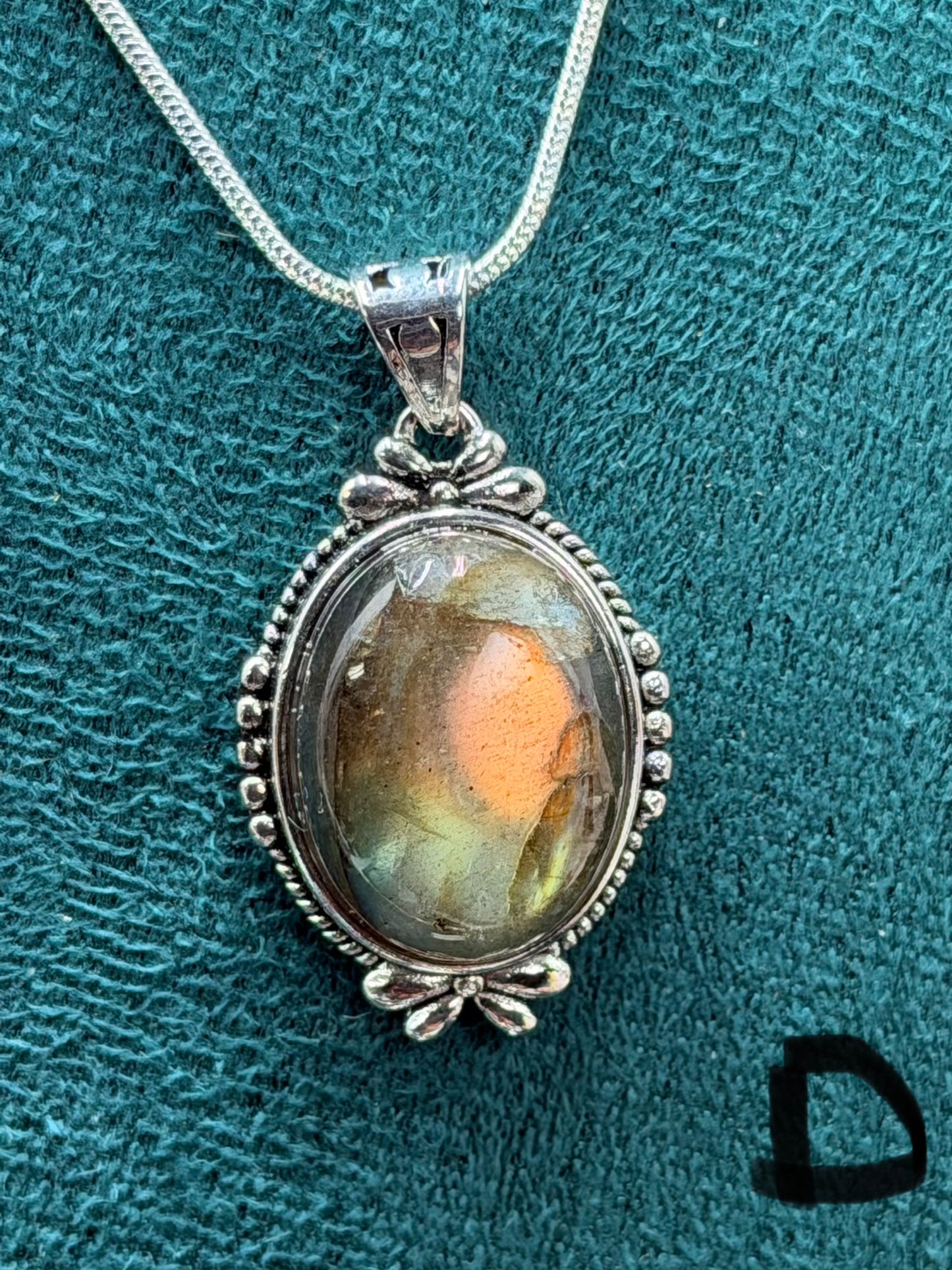 Golden Flash Labradorite Pendant Necklace