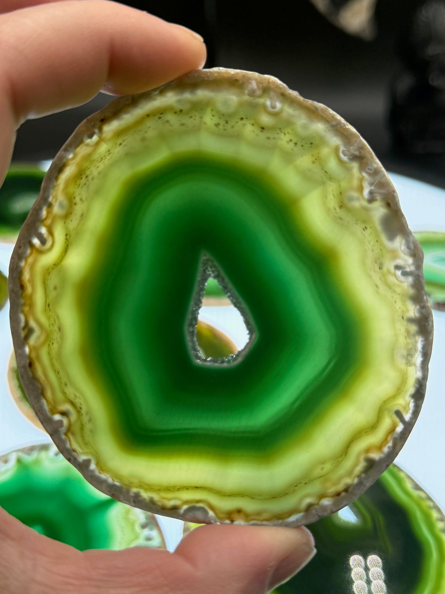 Dyed Agate Slice (Green) 3.5"