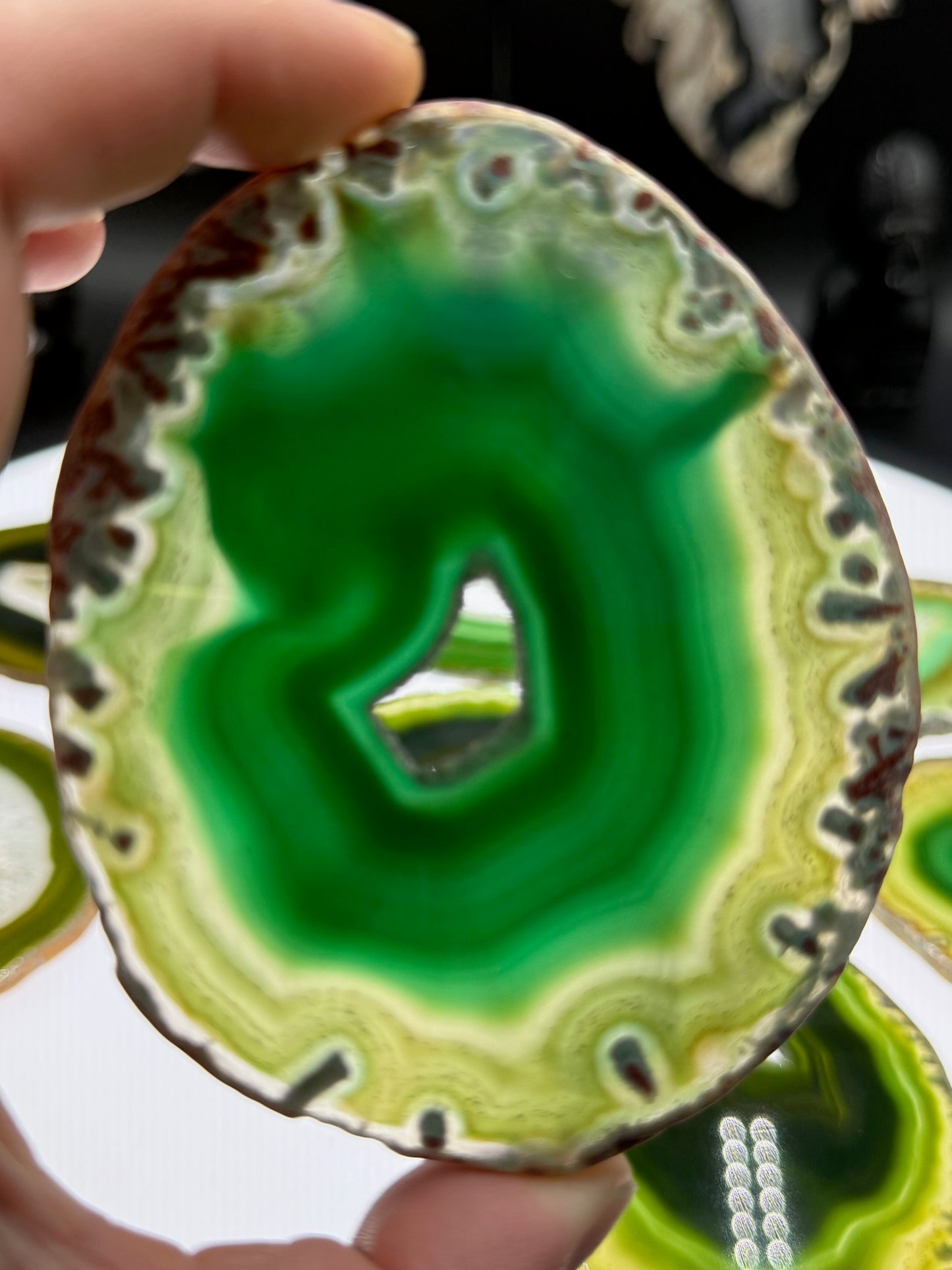 Dyed Agate Slice (Green) 3.5"