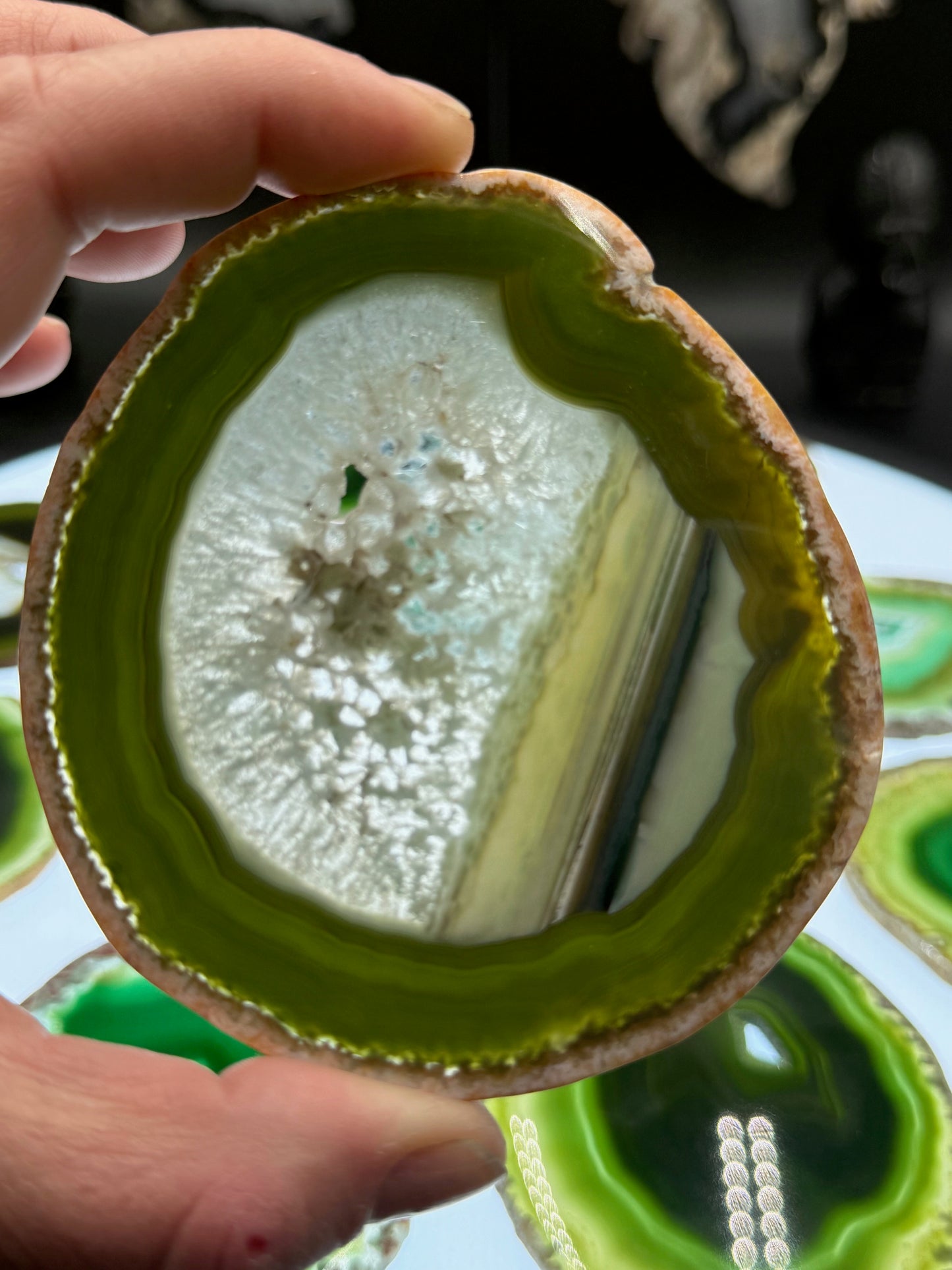 Dyed Agate Slice (Green) 3.5"