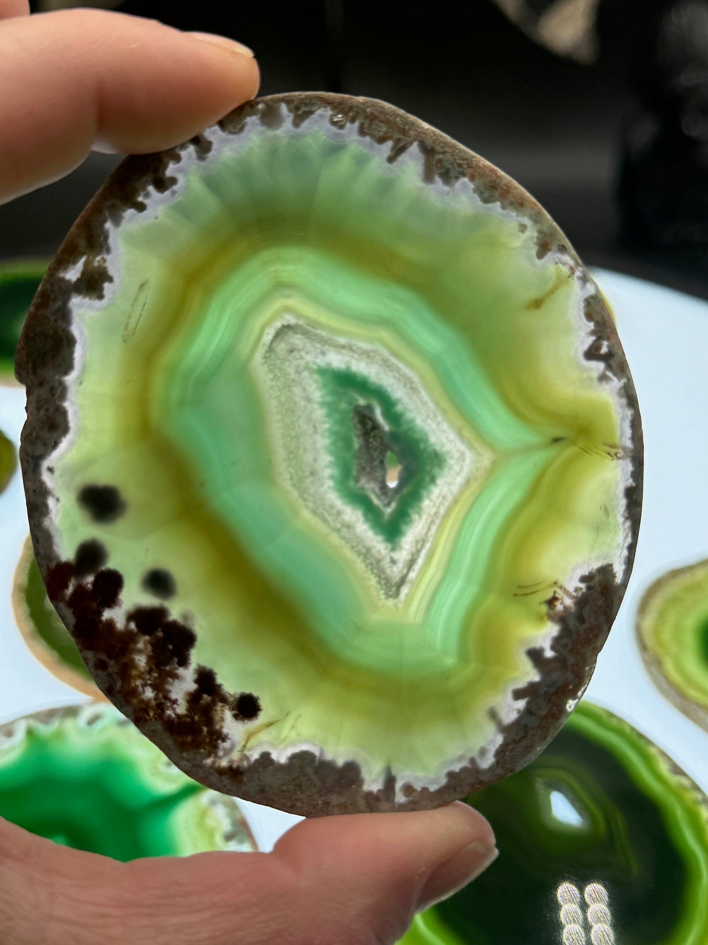 Dyed Agate Slice (Green) 3.5"